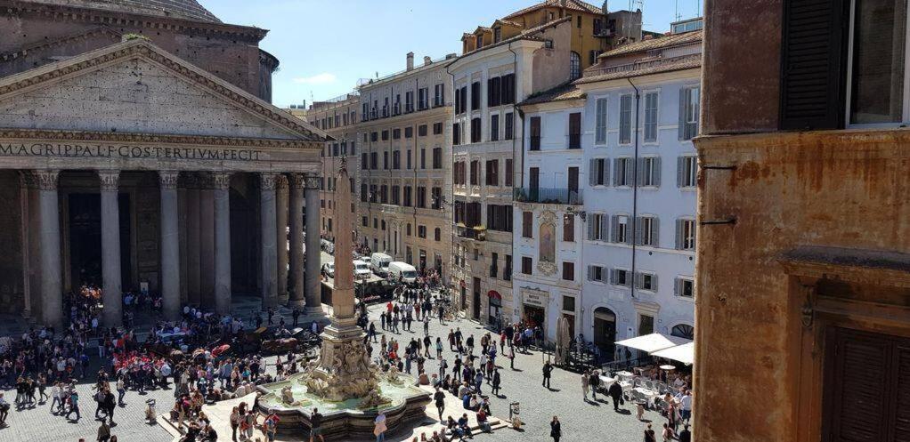 Restored Apartment - Stunning Pantheon View Rome Bagian luar foto