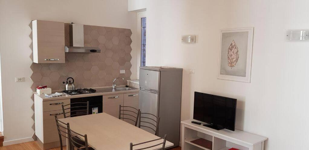 Restored Apartment - Stunning Pantheon View Rome Bagian luar foto